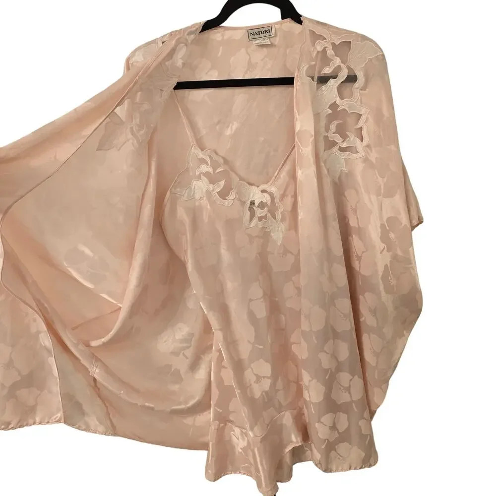 Gorgeous Vintage Natori Robe and Night Gown Set In Blush Pink/Peach Size 6 / Sm